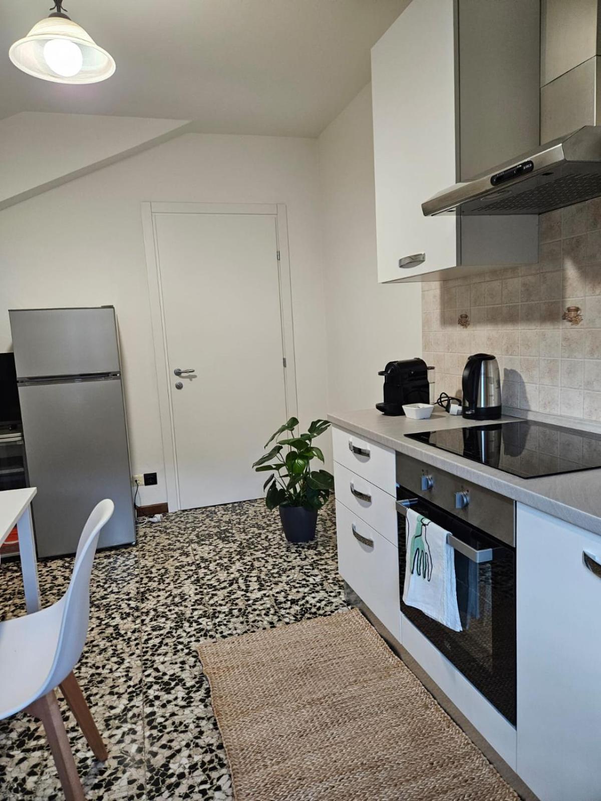 La Mansarda Apartment โกโม ภายนอก รูปภาพ